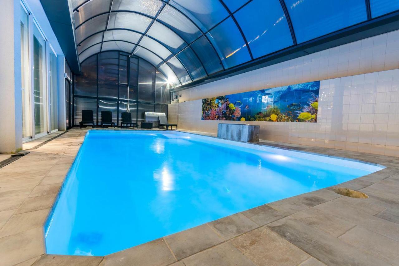 Luxurious Villa Marly II Кастелдефелс Екстериор снимка